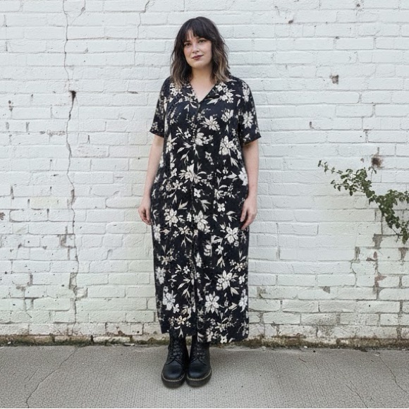 Vintage Dresses & Skirts - Vintage Button Down Black Maxi Shirt Dress Shift Shirtdress Floral 1990s 20w XL